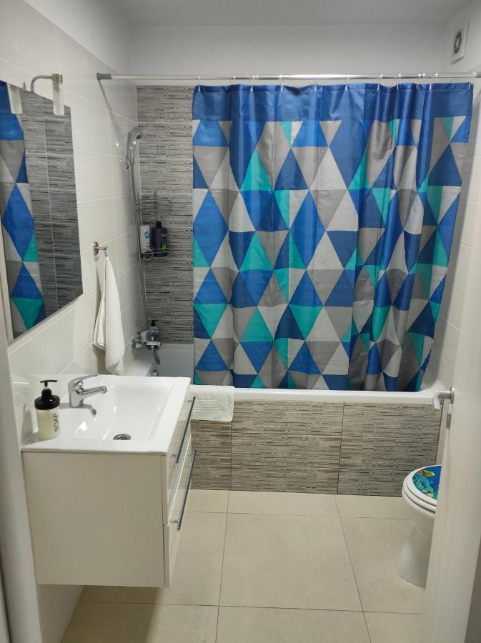 Appartamento Dc Ghencea 158 Self Check-In Bucarest Esterno foto